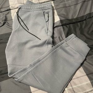 American Eagle Joggers (M)